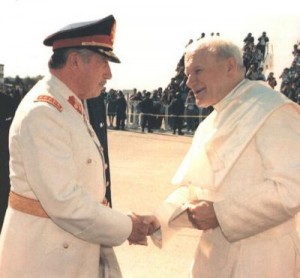 Juan Pablo II con Pinochet