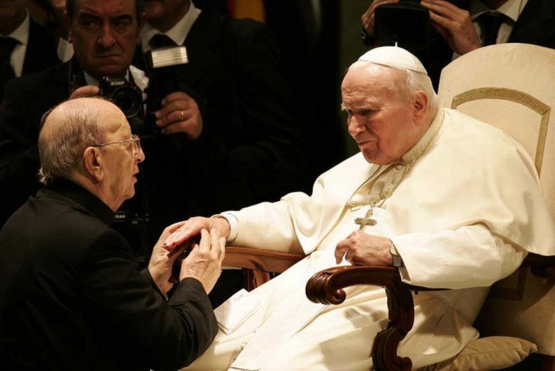 P. Marcial Maciel con el Papa Juan Pablo II